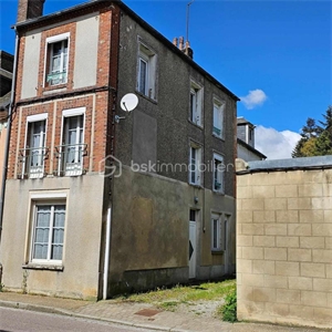 maison de bourg à la location -   61240  LE MERLERAULT, surface 121 m2 location maison de bourg - UBI449978237